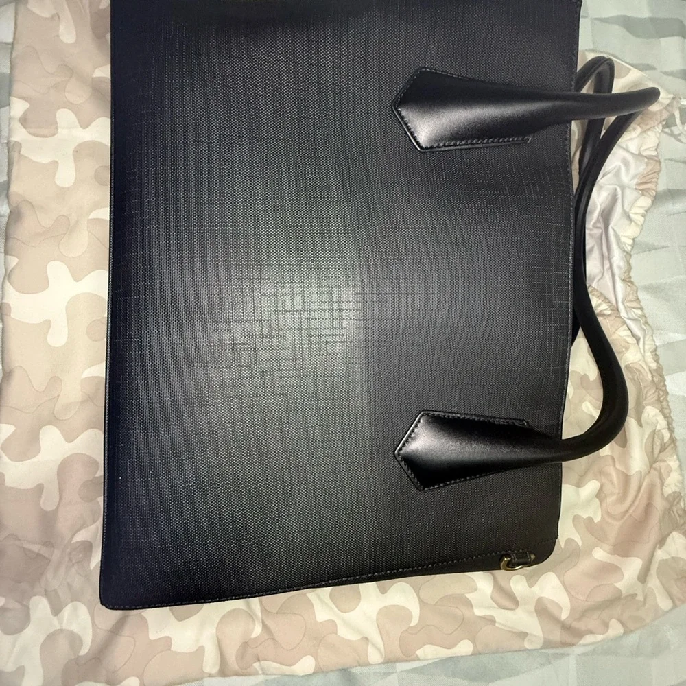 Dagne Dover Tote Bag - Picture 3 of 11